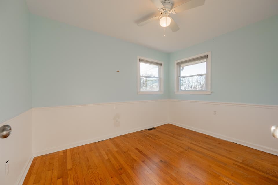270 Dunlap Drive, photo 21 of 40