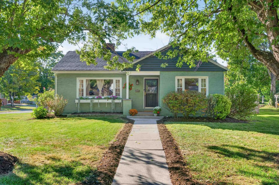 109 Park Street, Christiansburg, VA