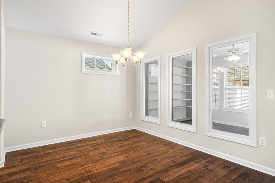 2130 Glade Drive SE, photo 19 of 38
