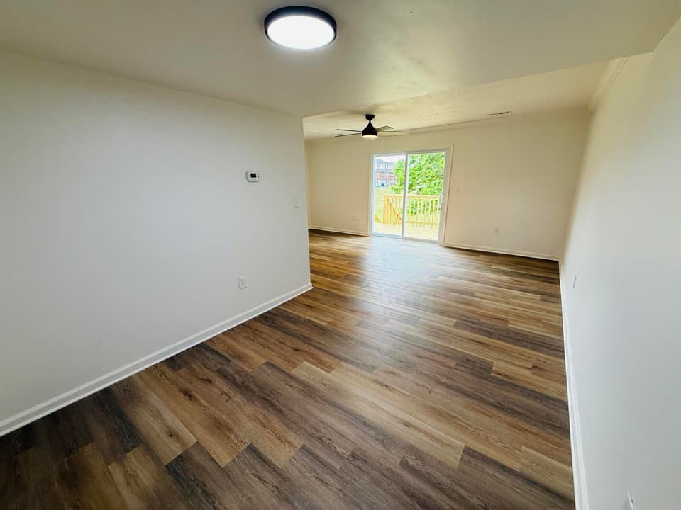 660 Cambria Street NW, photo 11 of 27