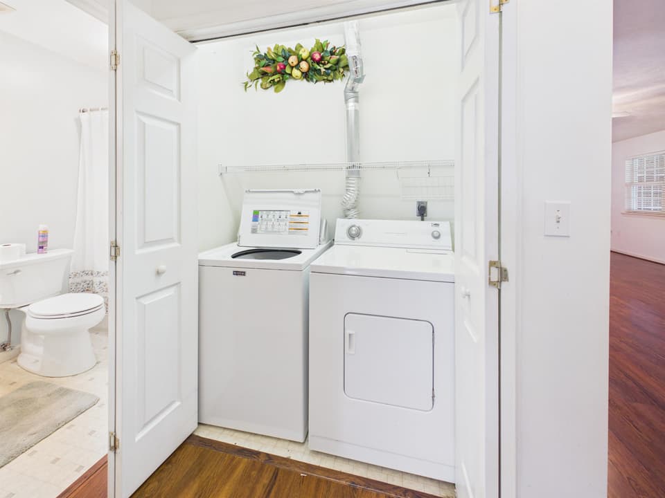 218 Wheatland Court, photo 15 of 29
