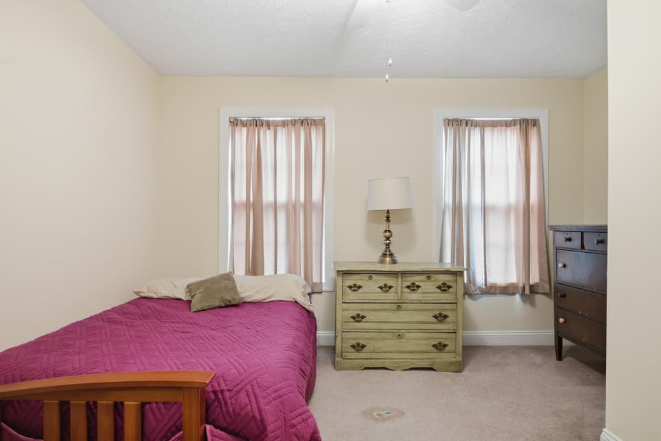 585 Silver Leaf Drive, photo 25 of 39