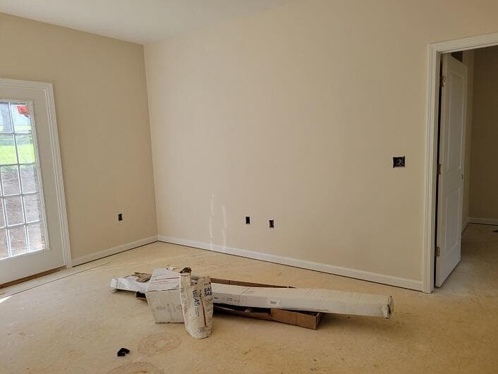1731 Flaganan Dr, photo 3 of 13