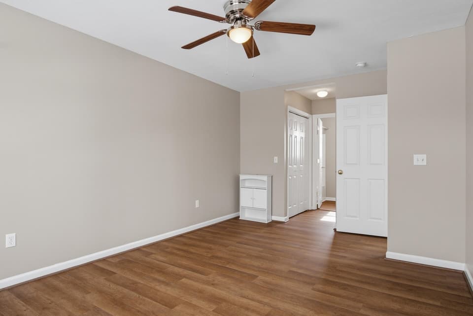 125 Aster Lane, photo 18 of 40