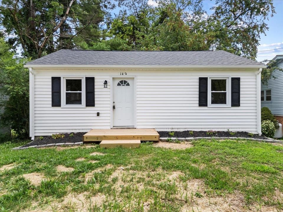 140 Summitridge Road SW, Christiansburg