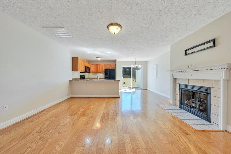 185 Huff Heritage Lane, photo 13 of 40