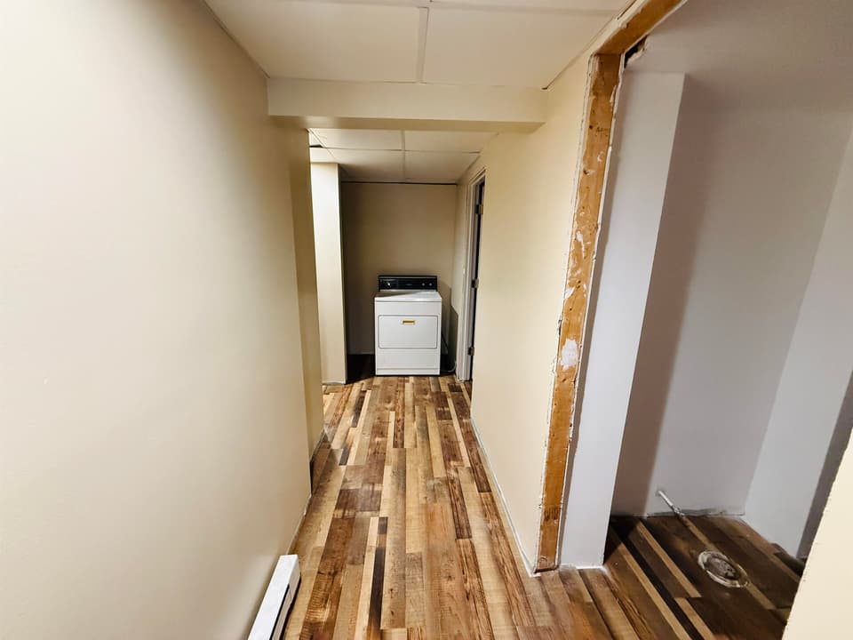 610 Cambria Street NW, photo 15 of 33