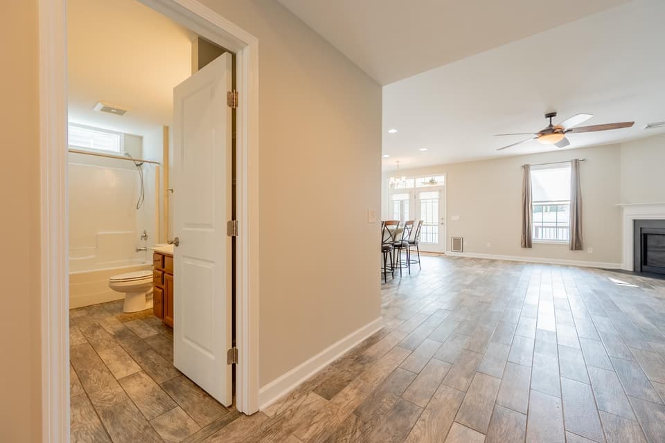 510 Dewdrop Lane, photo 17 of 40