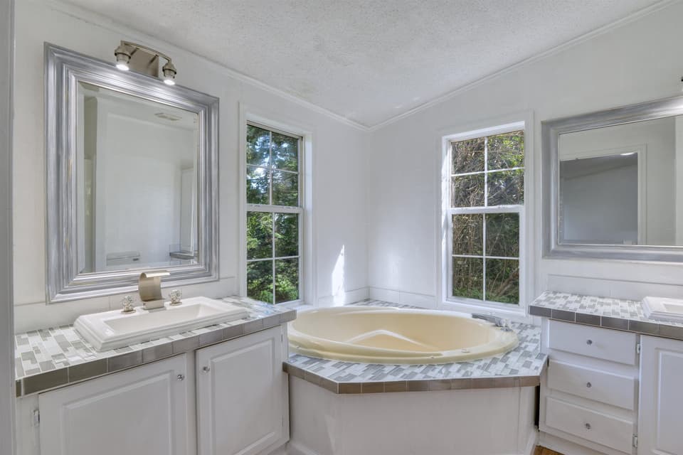 475 Dunlap Drive NE, photo 33 of 40