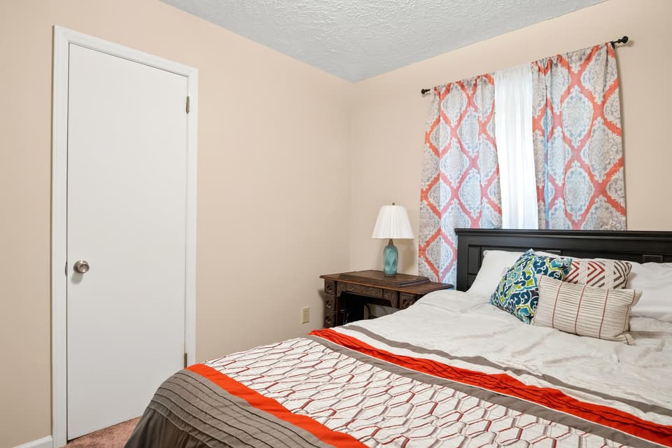 415 Tomahawk Drive, photo 27 of 40