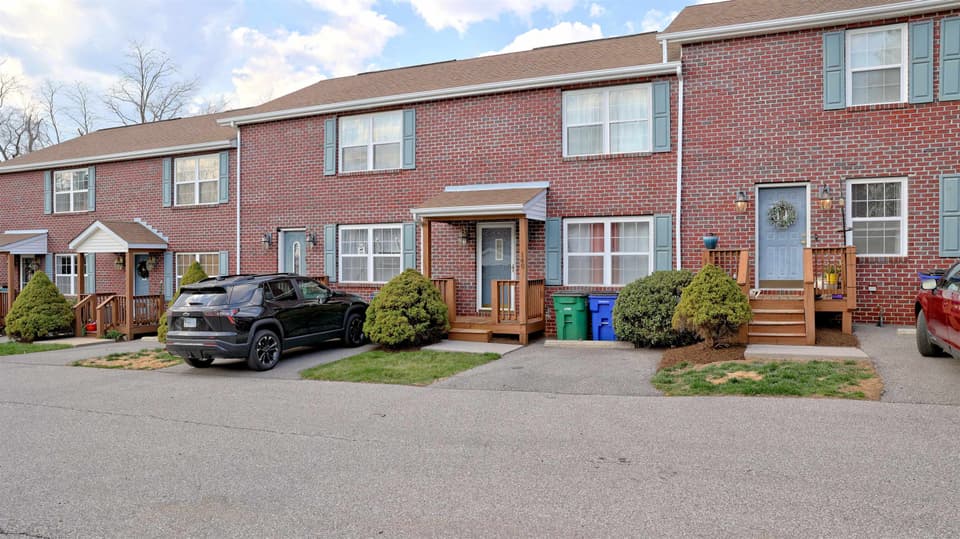 140 Hunters Ridge, Christiansburg, photo 2