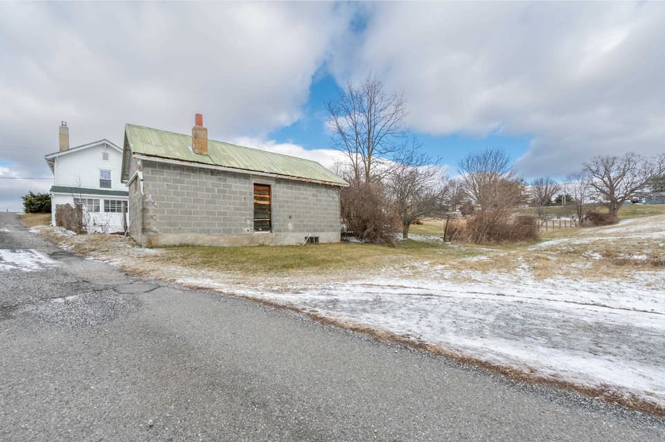 2715 Childress Road, photo 29 of 37