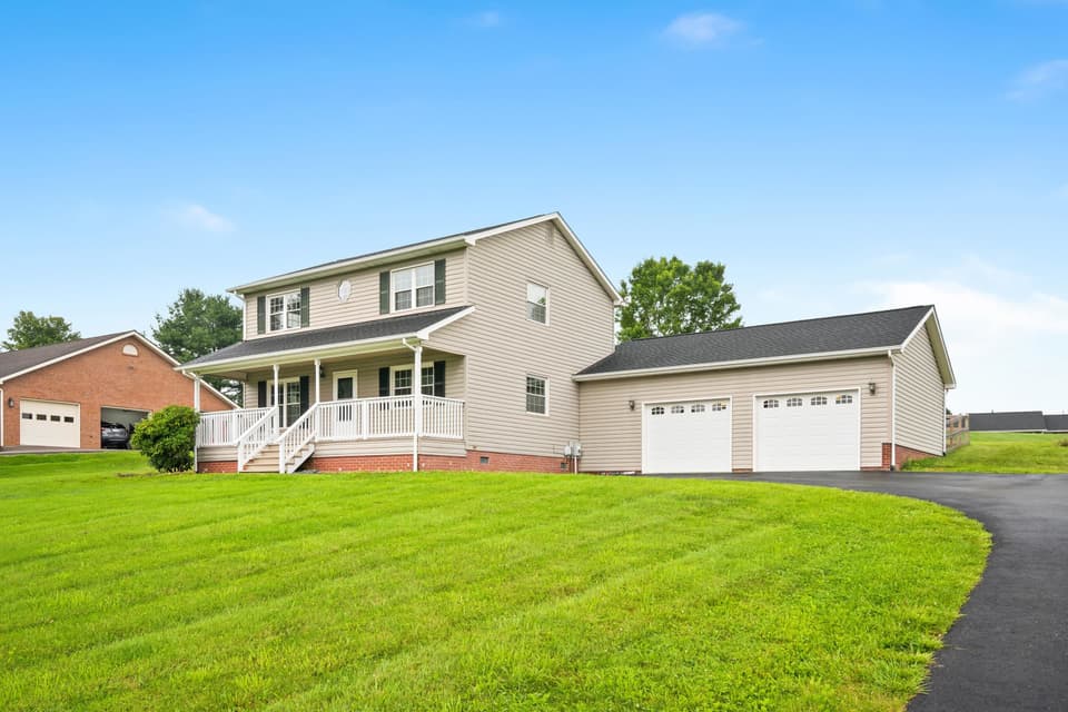1435 West View Drive, Christiansburg, photo 2