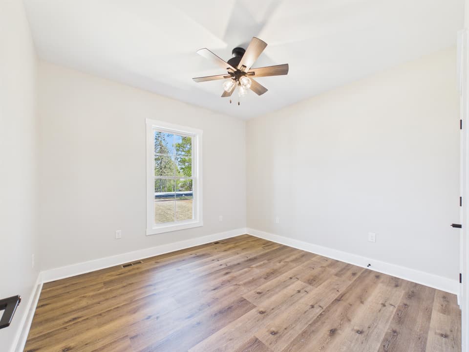 245 Howery Street SE, photo 18 of 40