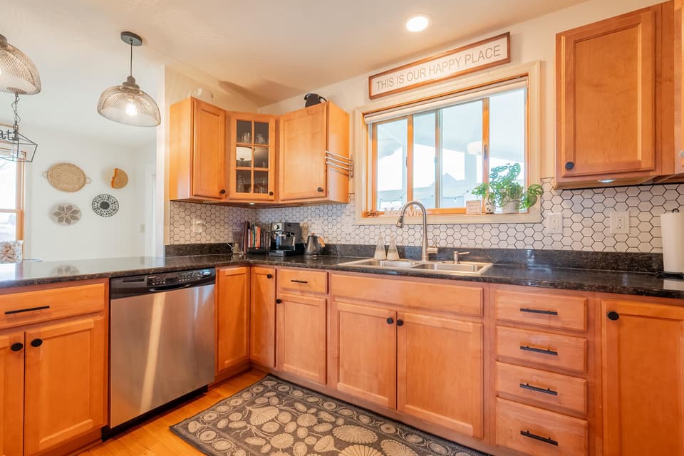 160 Spring Buck Lane, photo 19 of 40