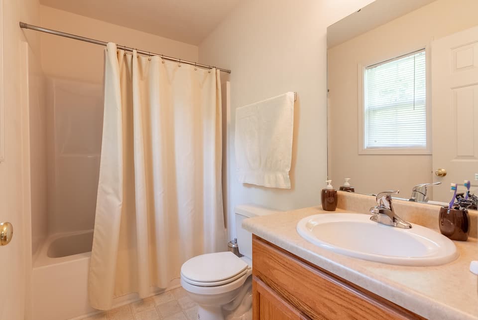 200 Wistaria Drive, photo 27 of 35