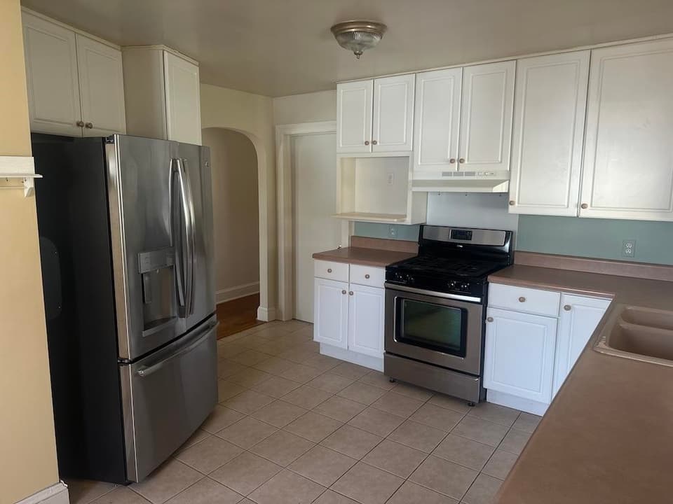 1275 Radford Street, photo 13 of 40