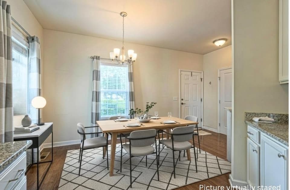 220 Phoenix Boulevard NW, photo 4 of 25