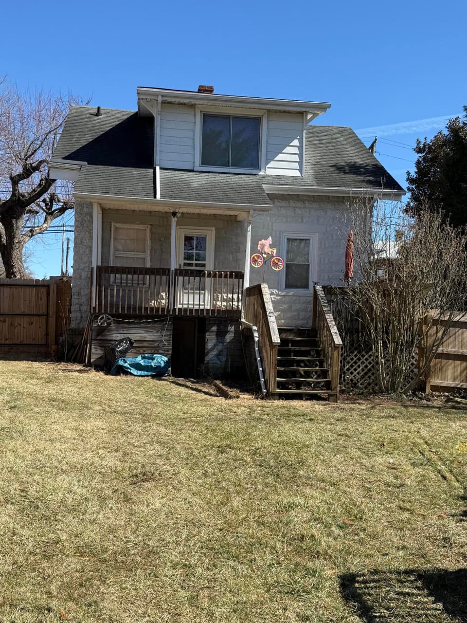 612 E Main St 1, photo 8 of 37