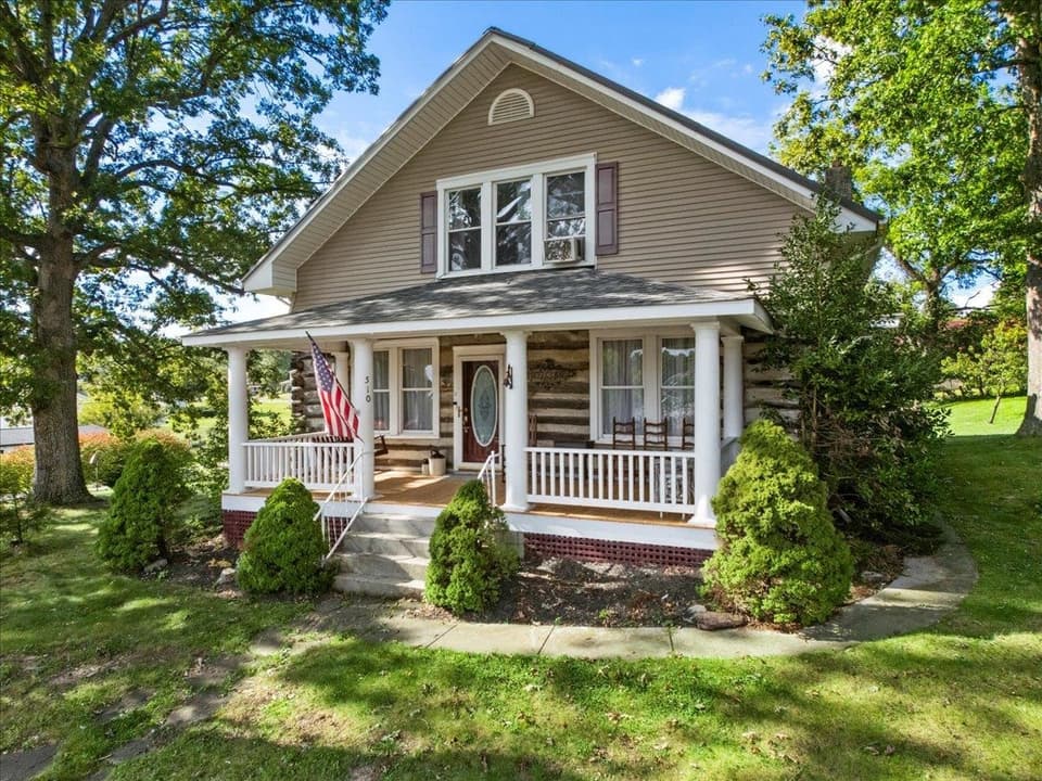 510 Ellett Road NE, photo 4 of 40