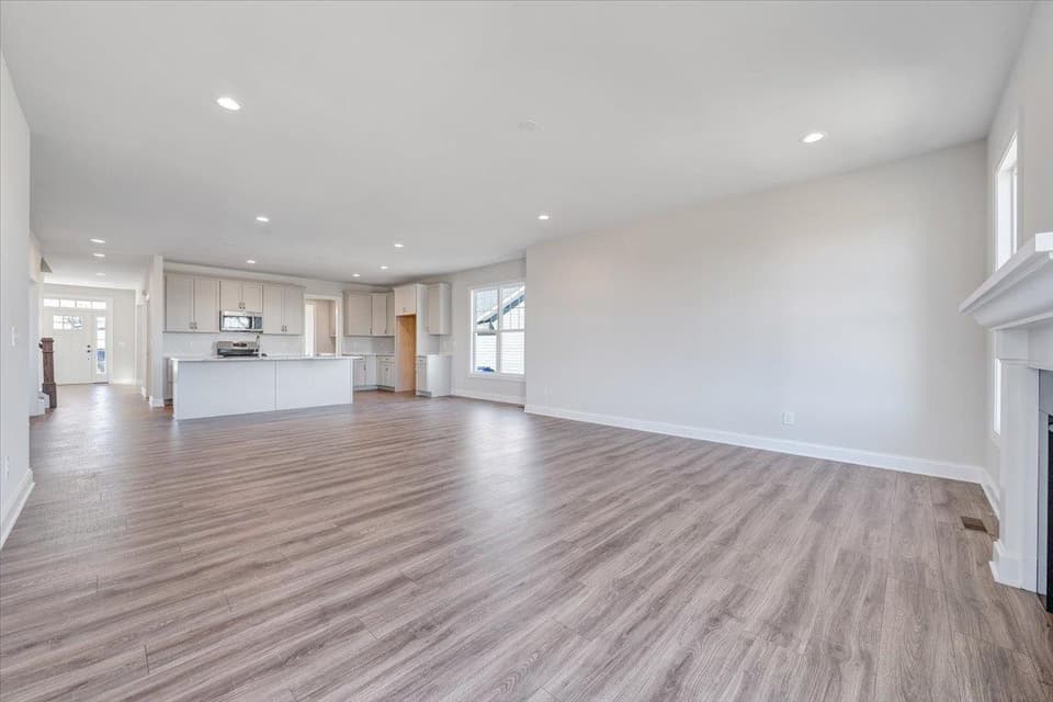 1078 Round Meadow Drive, photo 29 of 40