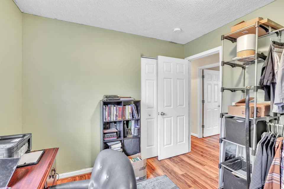 3375 Springview Drive, photo 20 of 25