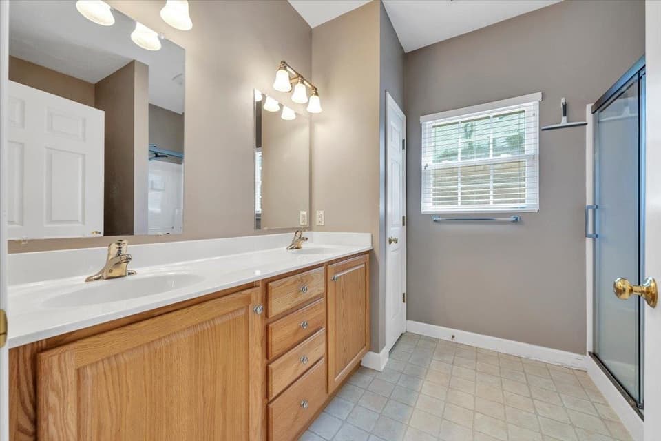 255 Slate Creek Drive NW, photo 16 of 28