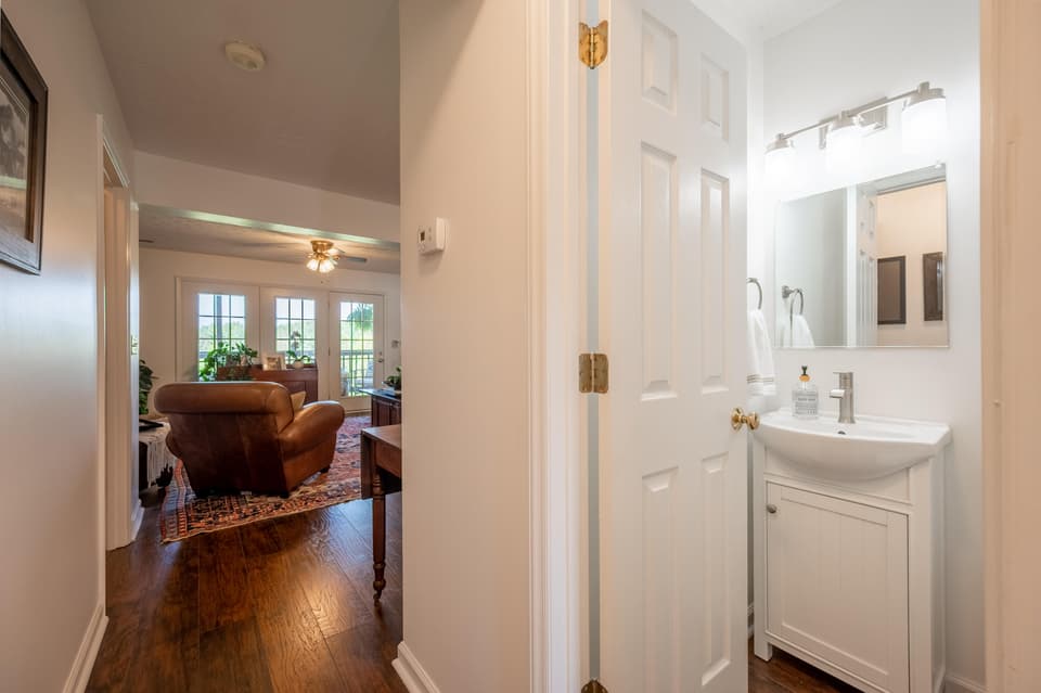 1654 York Dr NW, photo 17 of 38