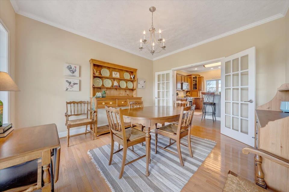 4220 Childress Road, photo 10 of 38