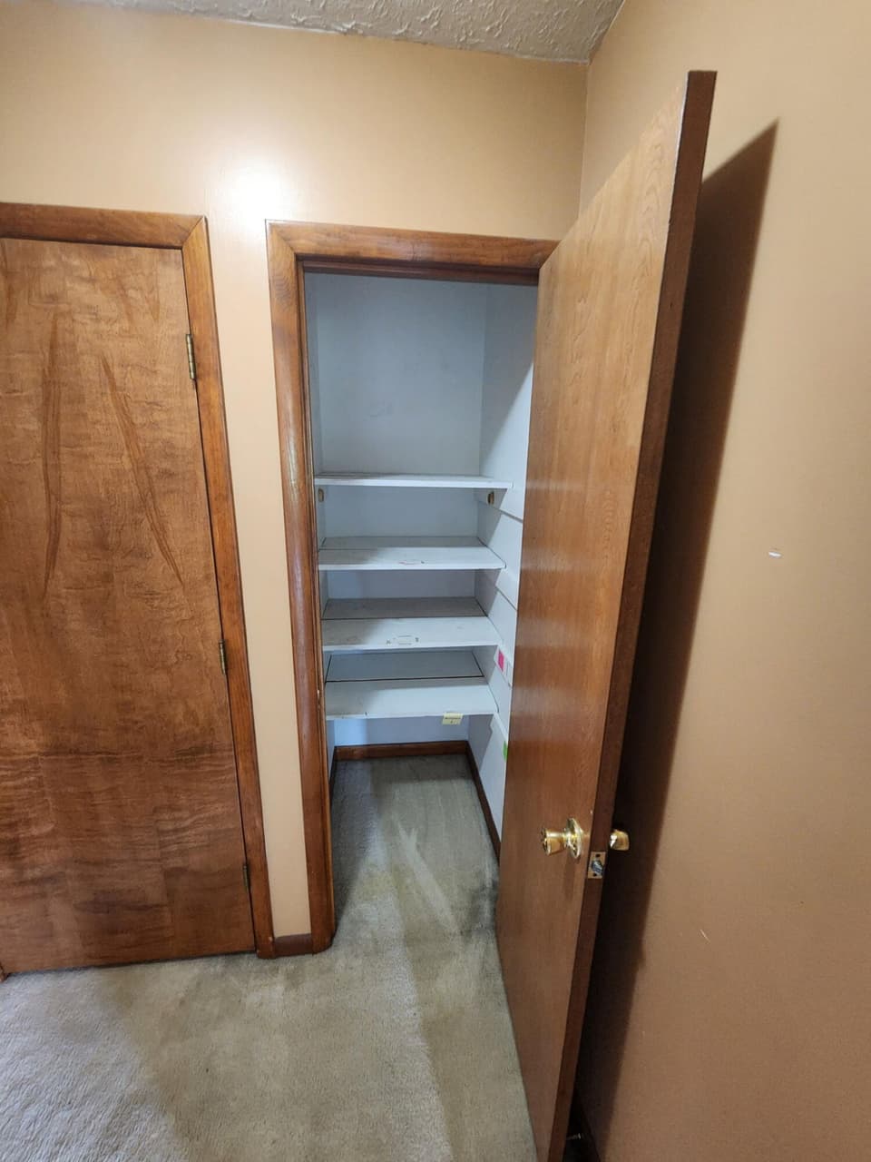 930 Stafford Dr, photo 33 of 39