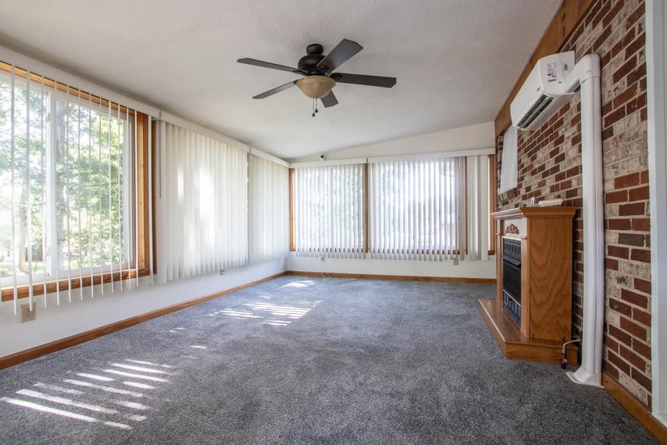 185 Overhill Road SE, photo 15 of 40
