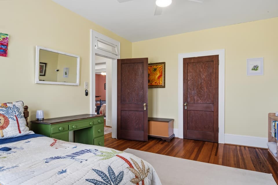 805 W Main Street, photo 32 of 40