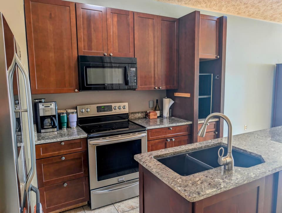 220 Gold Leaf Drive, photo 6 of 19
