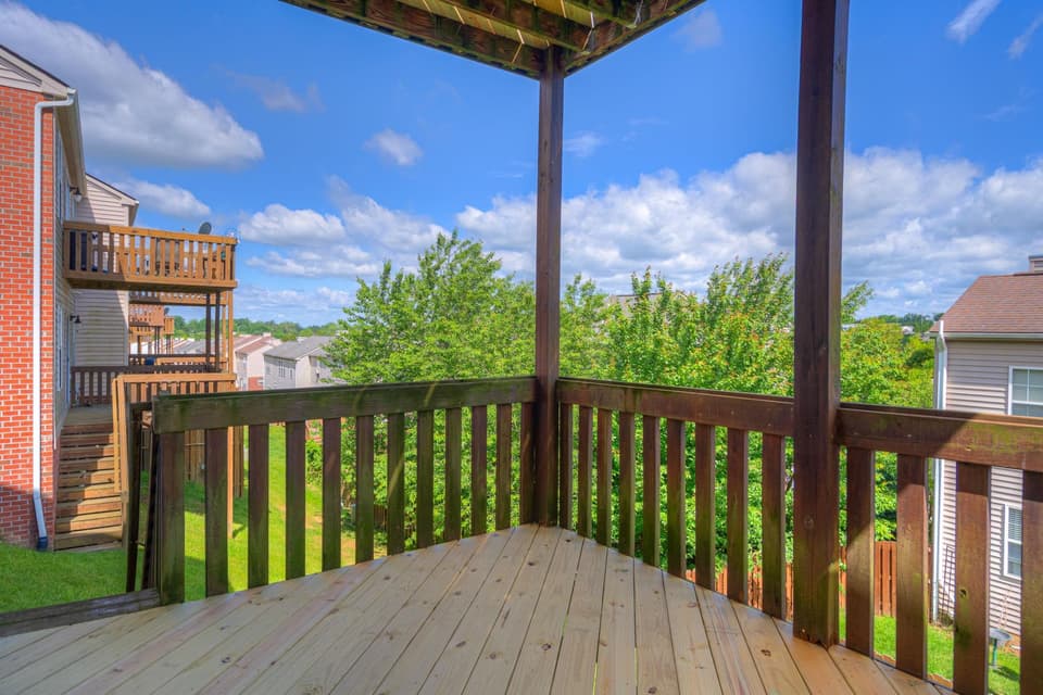 295 Tall Oak Boulevard, photo 25 of 34