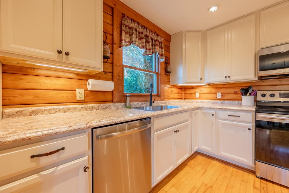3212 Eaglebrook Road, photo 36 of 40