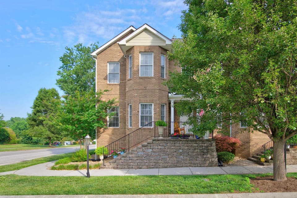 50 Phoenix Boulevard NW, photo 4 of 40