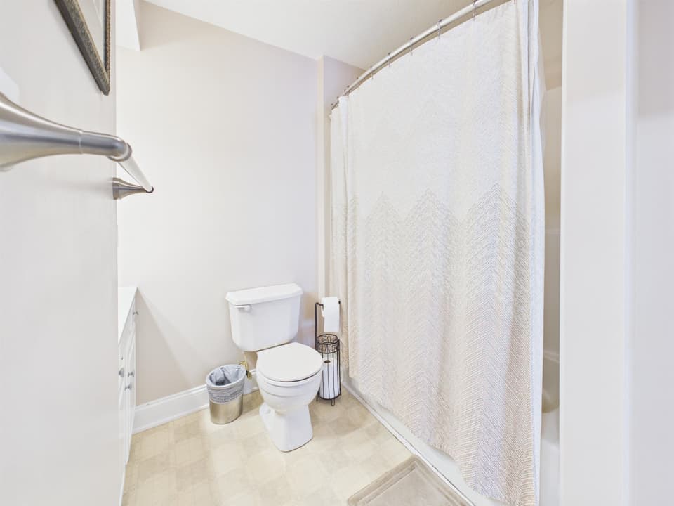 480 Gold Leaf Drive, photo 26 of 40