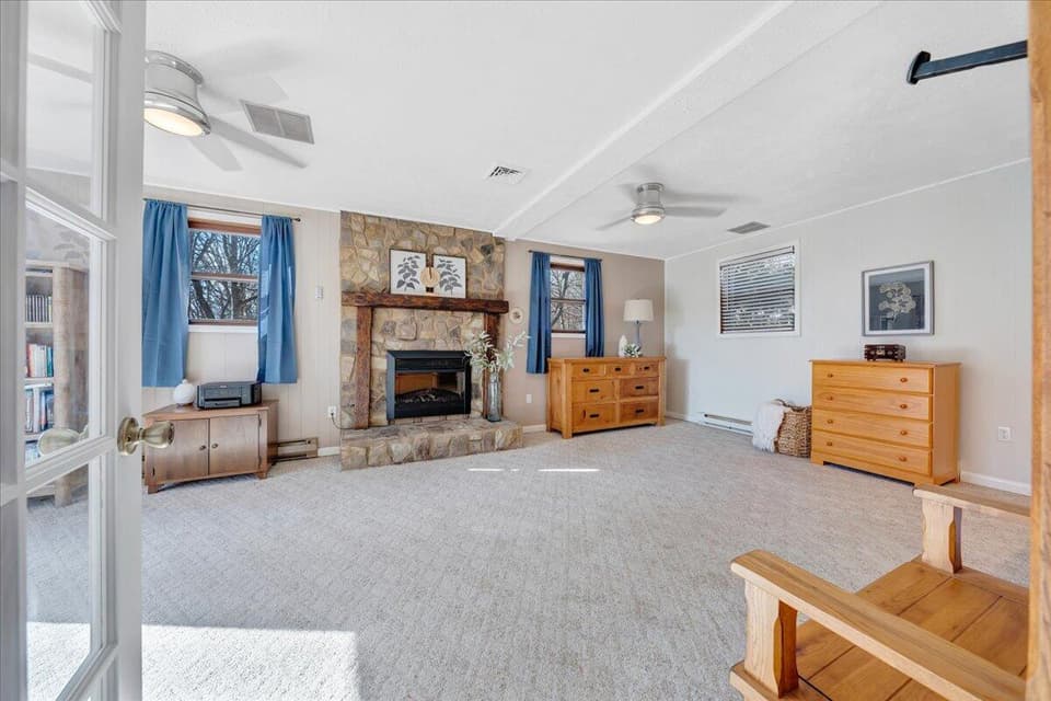 1100 Flint Drive, photo 23 of 37