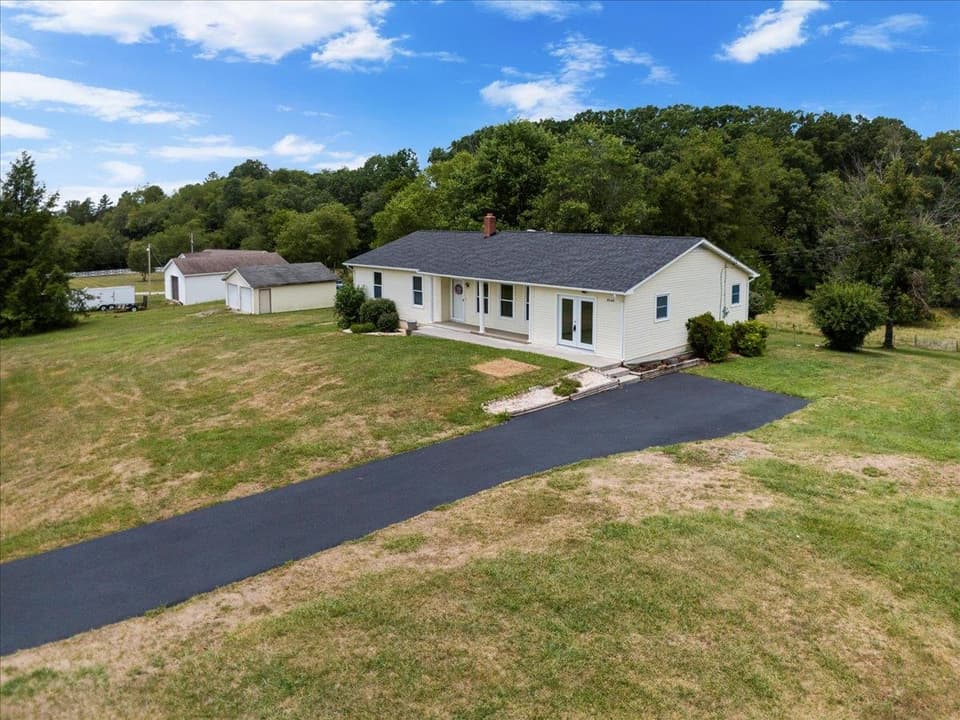 3540 Fairview Church Road, photo 19 of 40