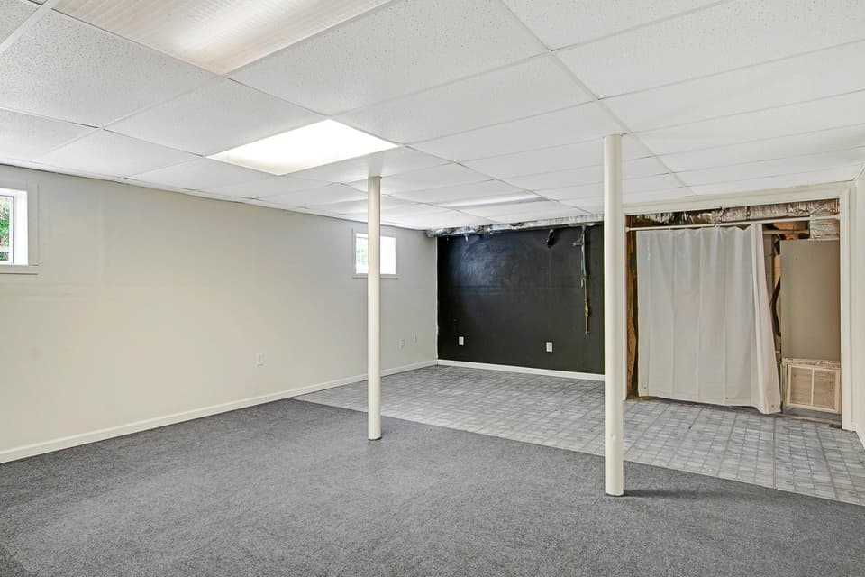 265 Clearview Drive, photo 29 of 40