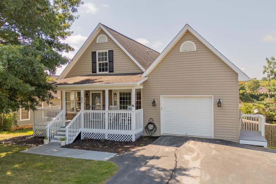 30 Copper Beech Court, Christiansburg, VA