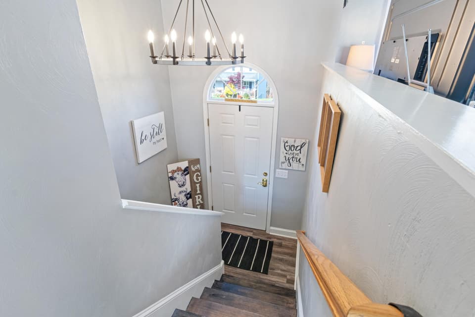1135 New Village Drive NW, photo 2 of 40