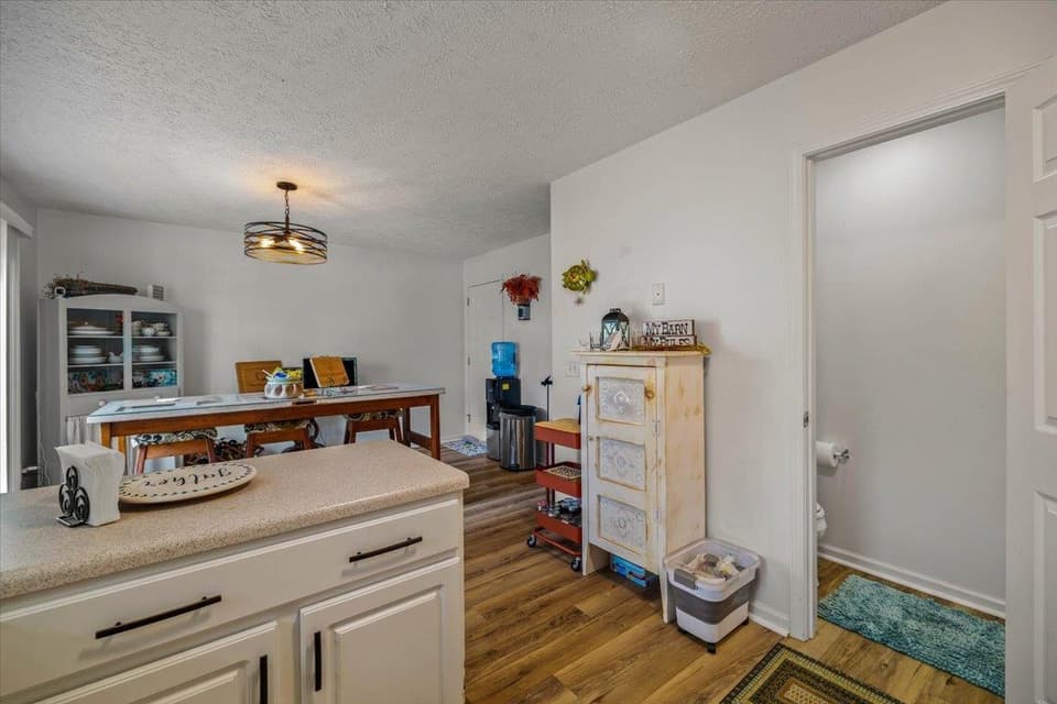 1497 Scott Street, photo 11 of 35