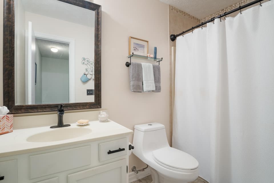 395 Warren Street, photo 30 of 40