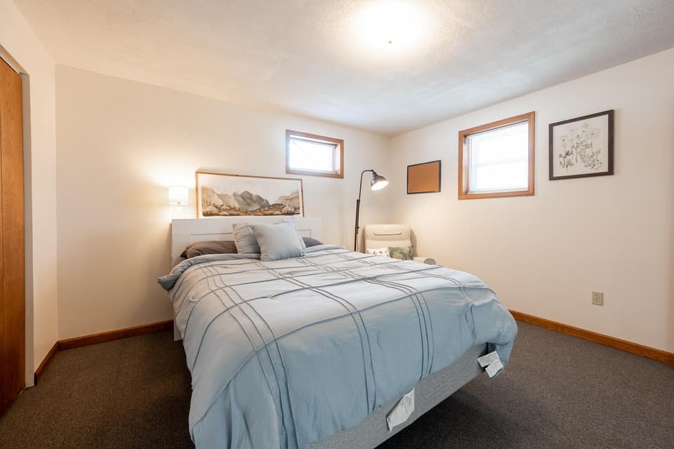 225 Pelham Lane, photo 36 of 40