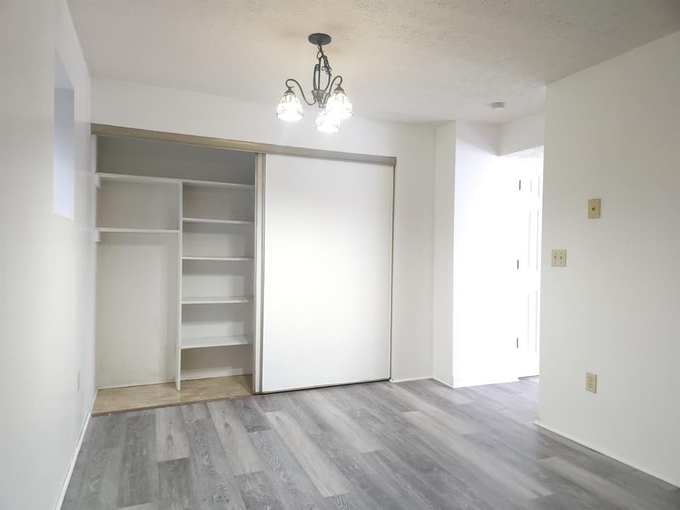 2594 Townhouse Street, photo 7 of 17