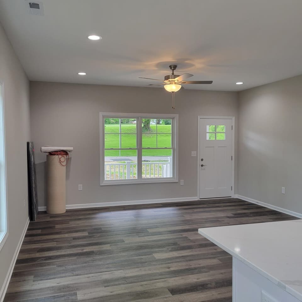 1145 Plum Street, photo 10 of 19
