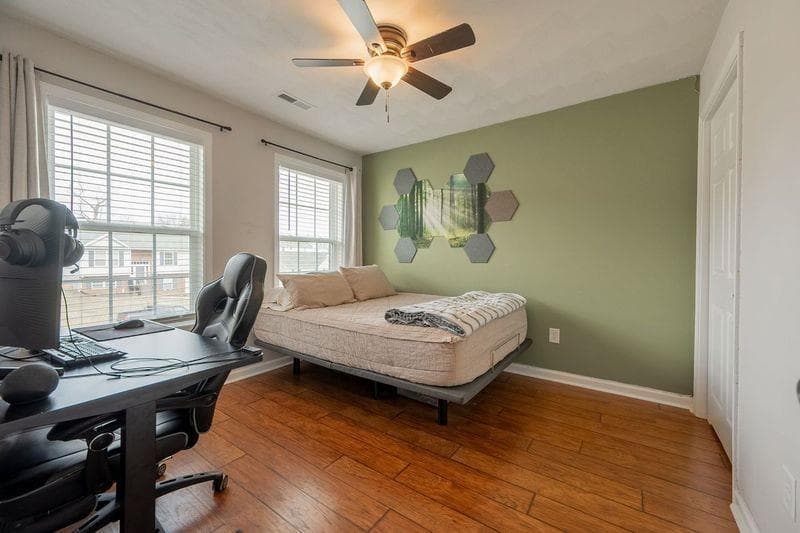 615 Keystone Drive, photo 23 of 40