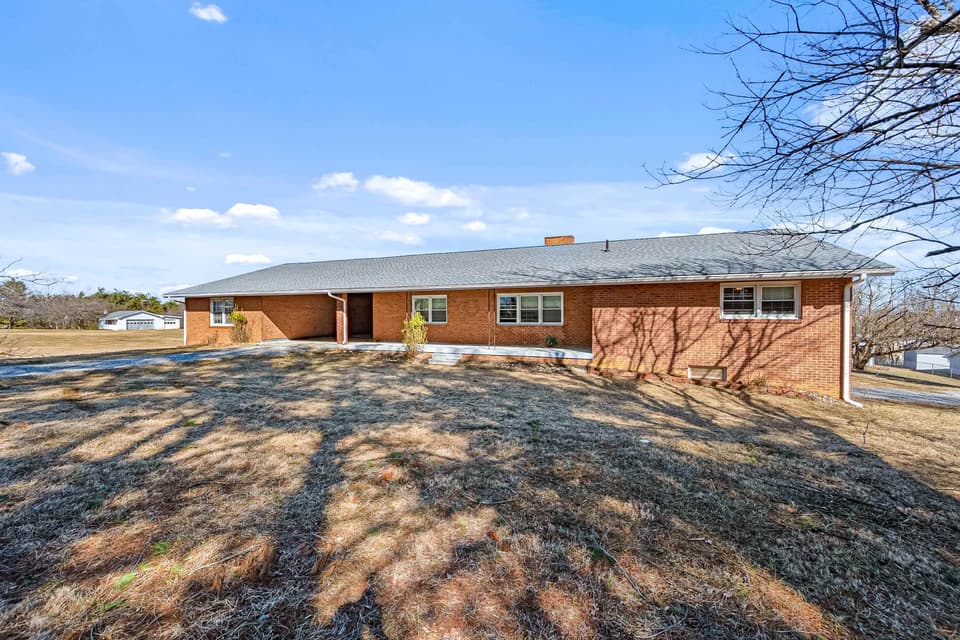 575 Stafford Drive, Christiansburg, VA