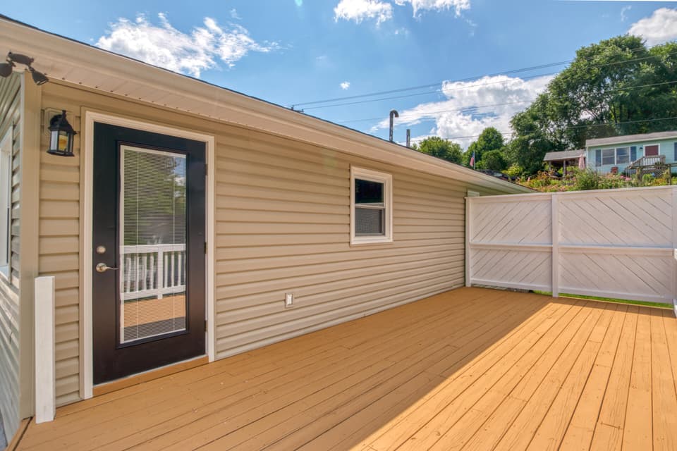 1639 Blair Street, photo 10 of 37